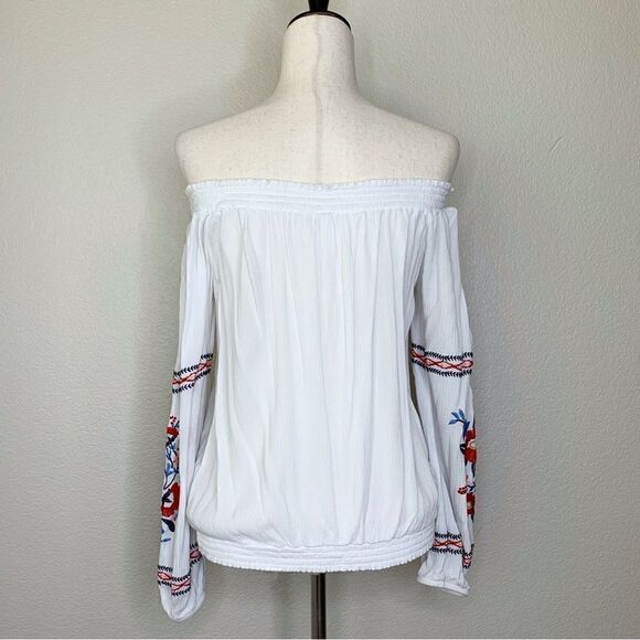 Xhilaration Off Shoulder White Textured Boho Embroidered Top - Picture 7 of 10